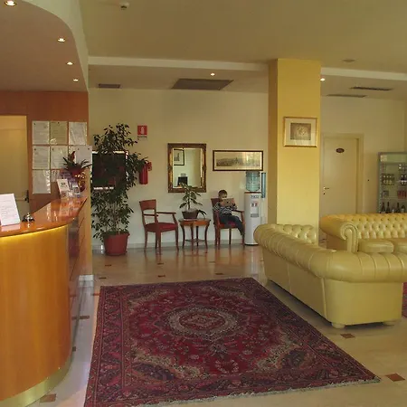 Hotel Dori