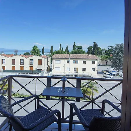 Dori Peschiera del Garda