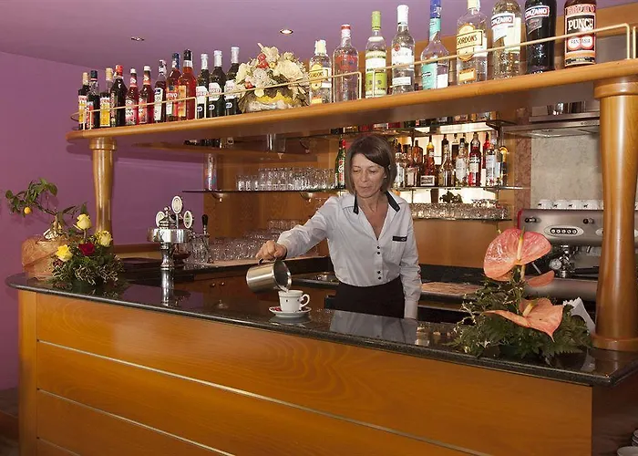 מלון Dori פסקיארה דל גארדה