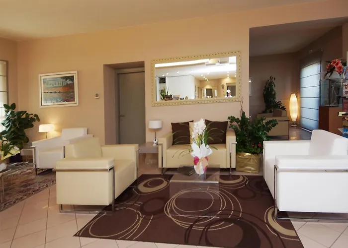 Dori פסקיארה דל גארדה